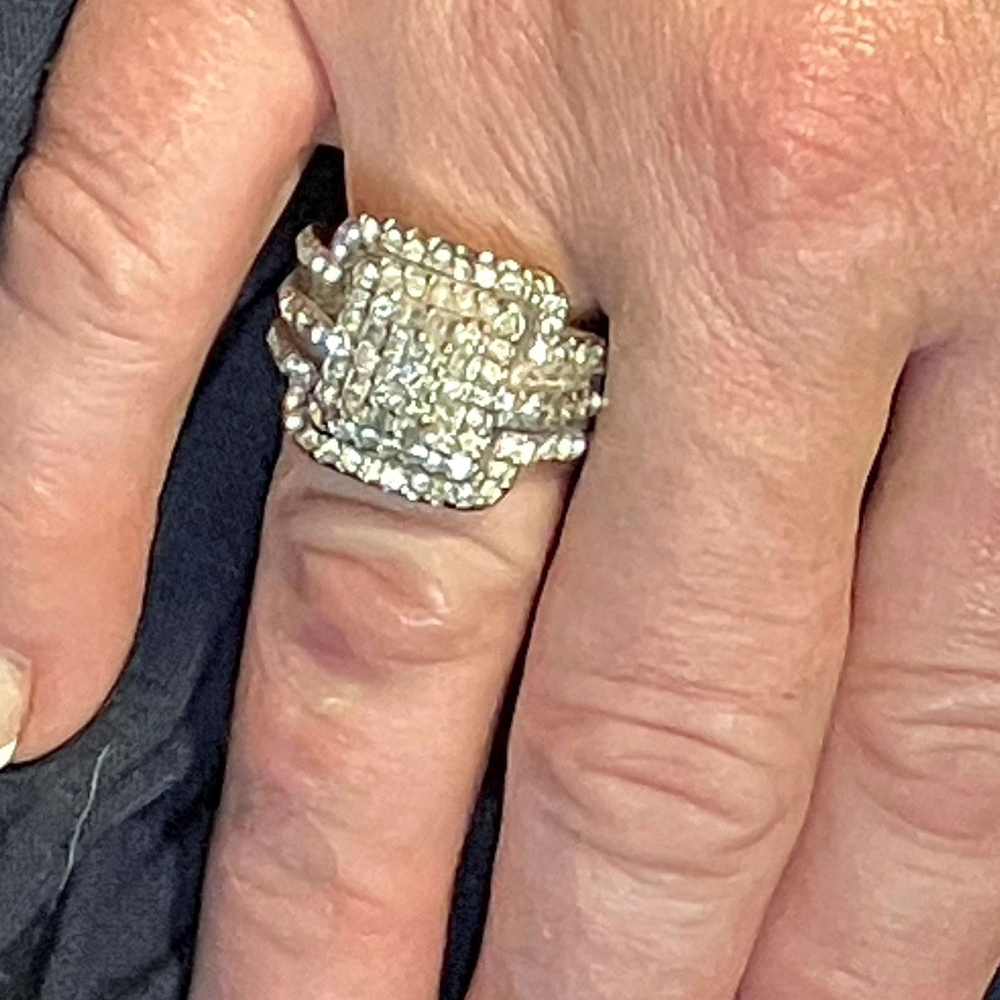 Elegant Silverb 915 Women's Ring